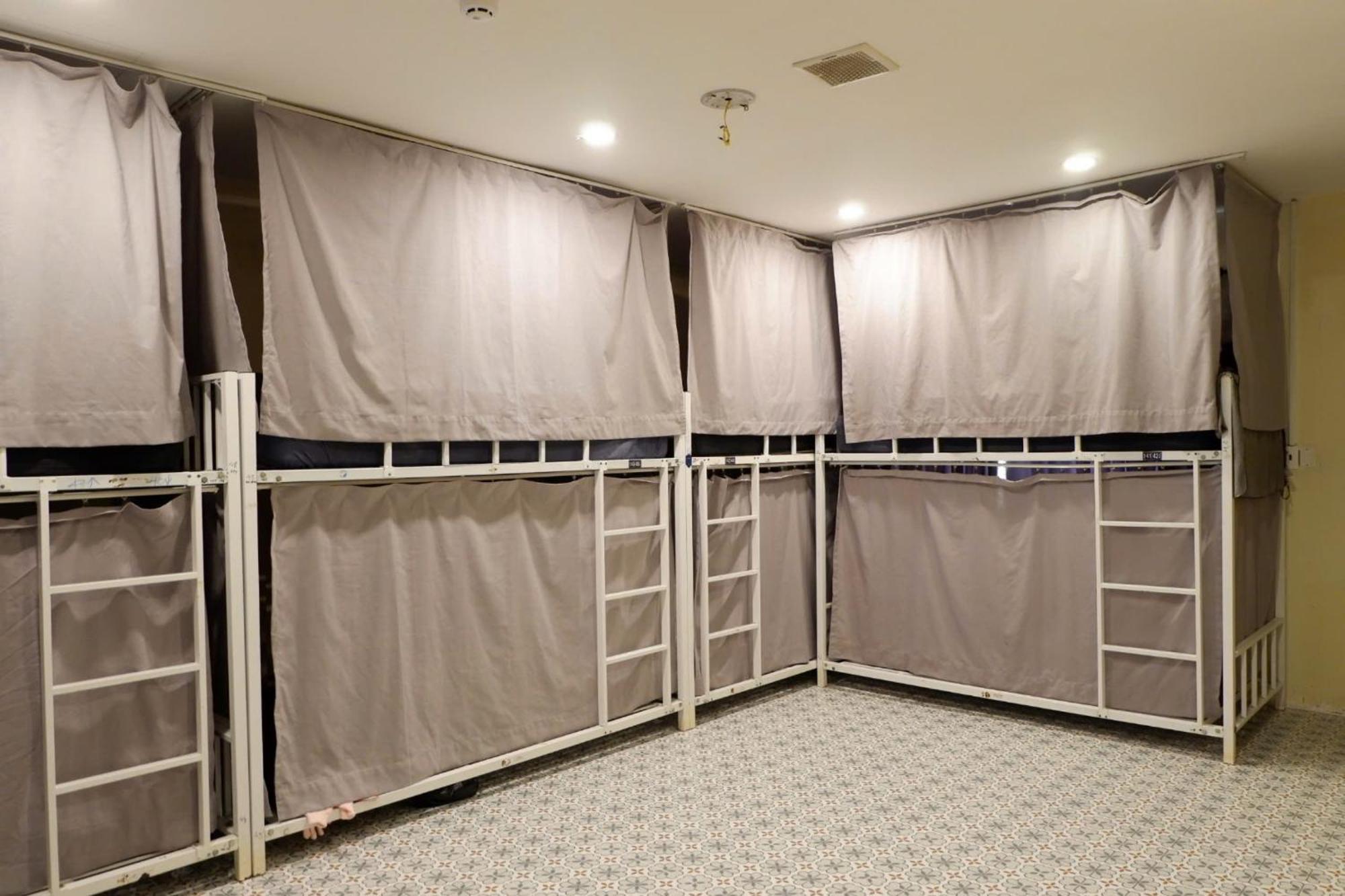 Vy Da Backpacker Hostel Хошимін Екстер'єр фото